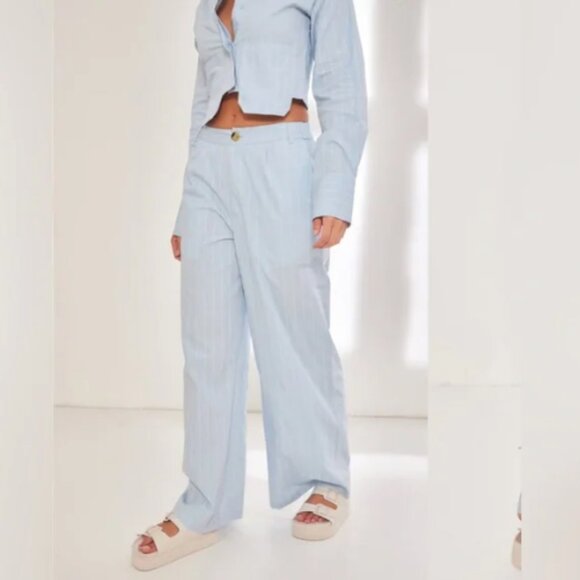 NWT PrettyLittleThing Blue Poplin Pinstripe Tailored Wide Leg Pants Size 8 - Picture 2 of 10